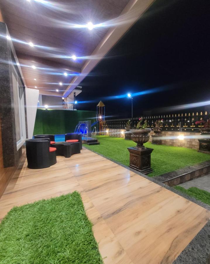 Mount Resorts Lonavala 5 Bhk Luxurious Villa With Private Pool And Full Size Cricket Football Turf Dış mekan fotoğraf