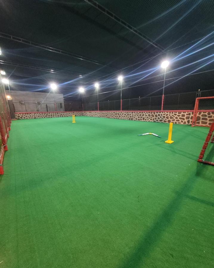 Mount Resorts Lonavala 5 Bhk Luxurious Villa With Private Pool And Full Size Cricket Football Turf Dış mekan fotoğraf