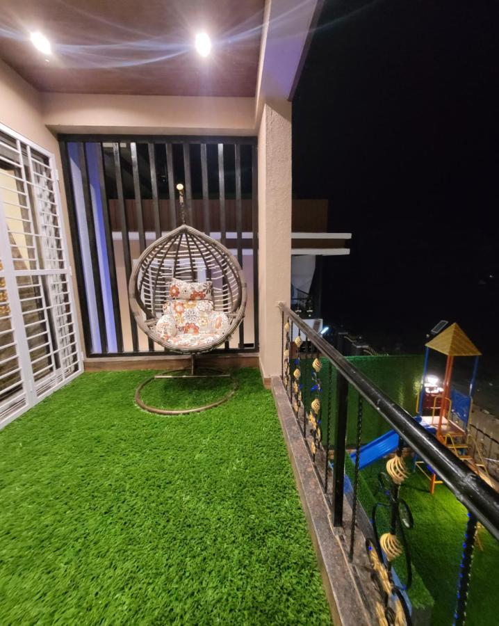 Mount Resorts Lonavala 5 Bhk Luxurious Villa With Private Pool And Full Size Cricket Football Turf Dış mekan fotoğraf